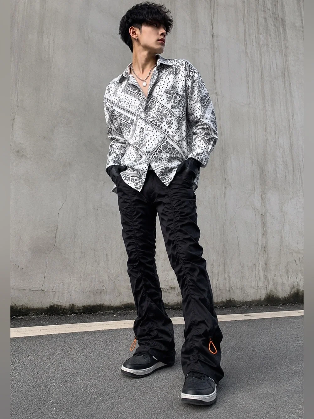 Black Ruched Pants - Picture 1 of 1